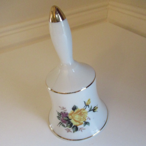 Lefton Porcelain Dinner Bell Yellow Rose Pattern - Picture 3 of 7